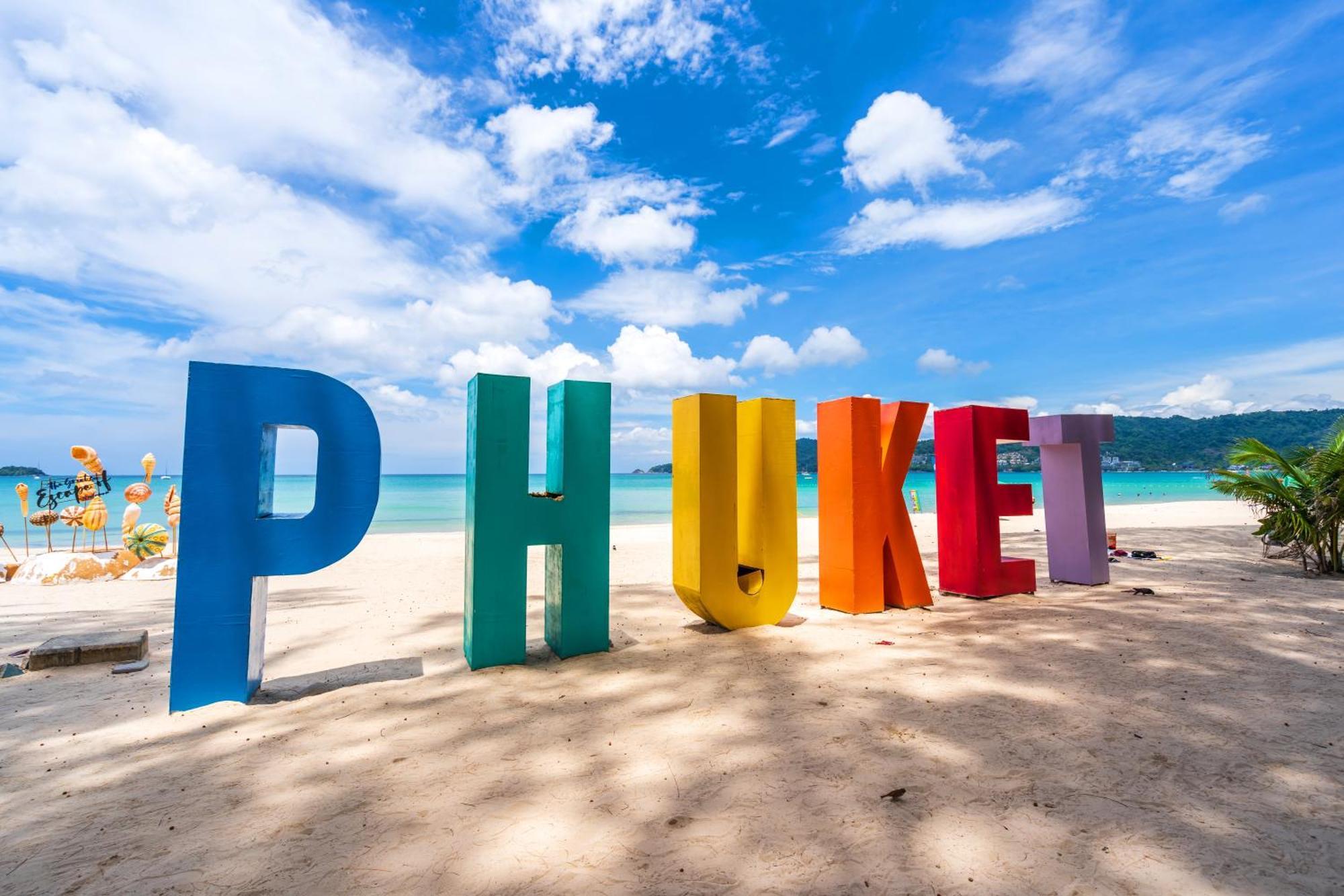 Casa Del M Phuket - Newly Renovated Otel Patong Dış mekan fotoğraf