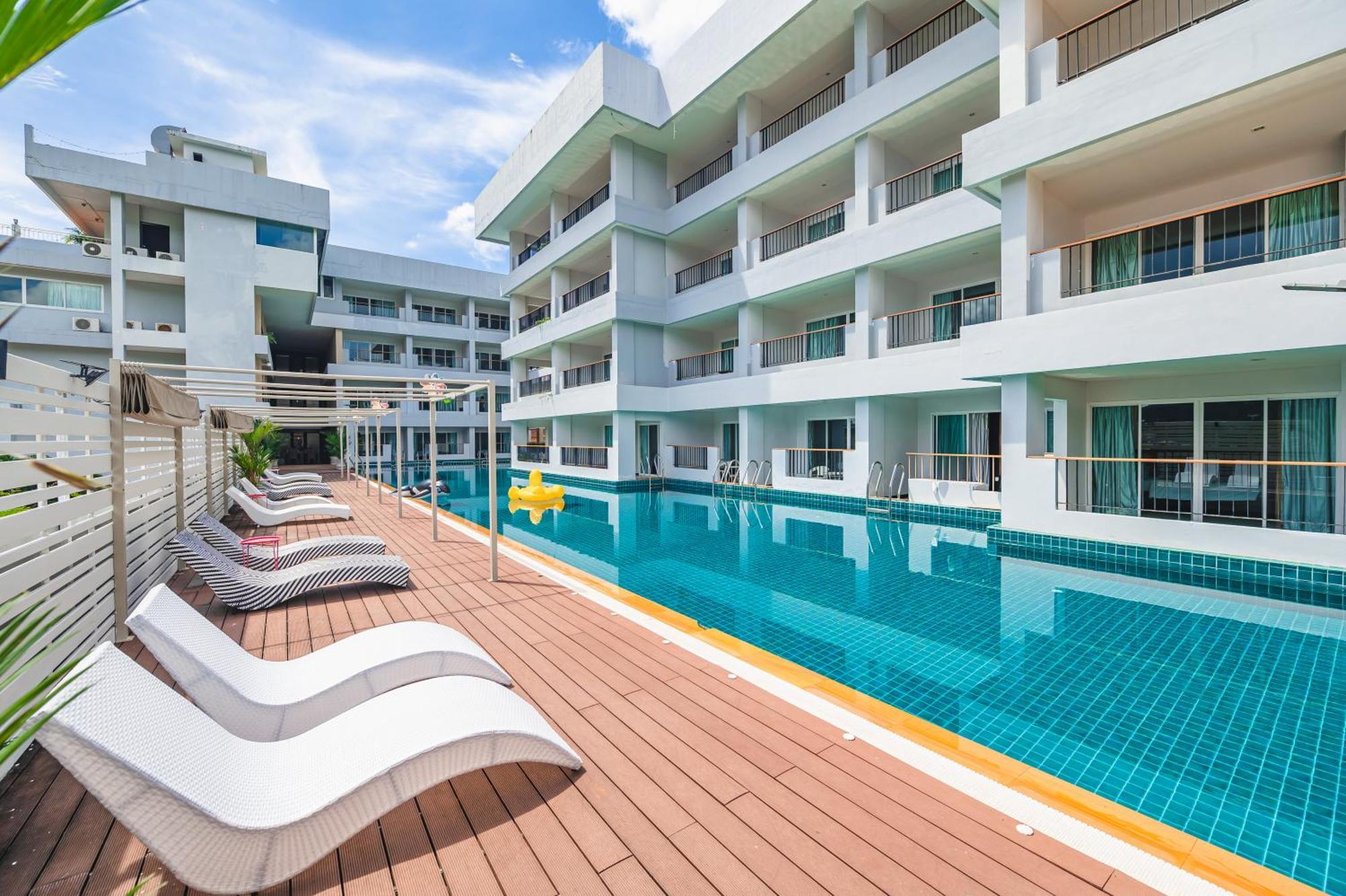 Casa Del M Phuket - Newly Renovated Otel Patong Dış mekan fotoğraf