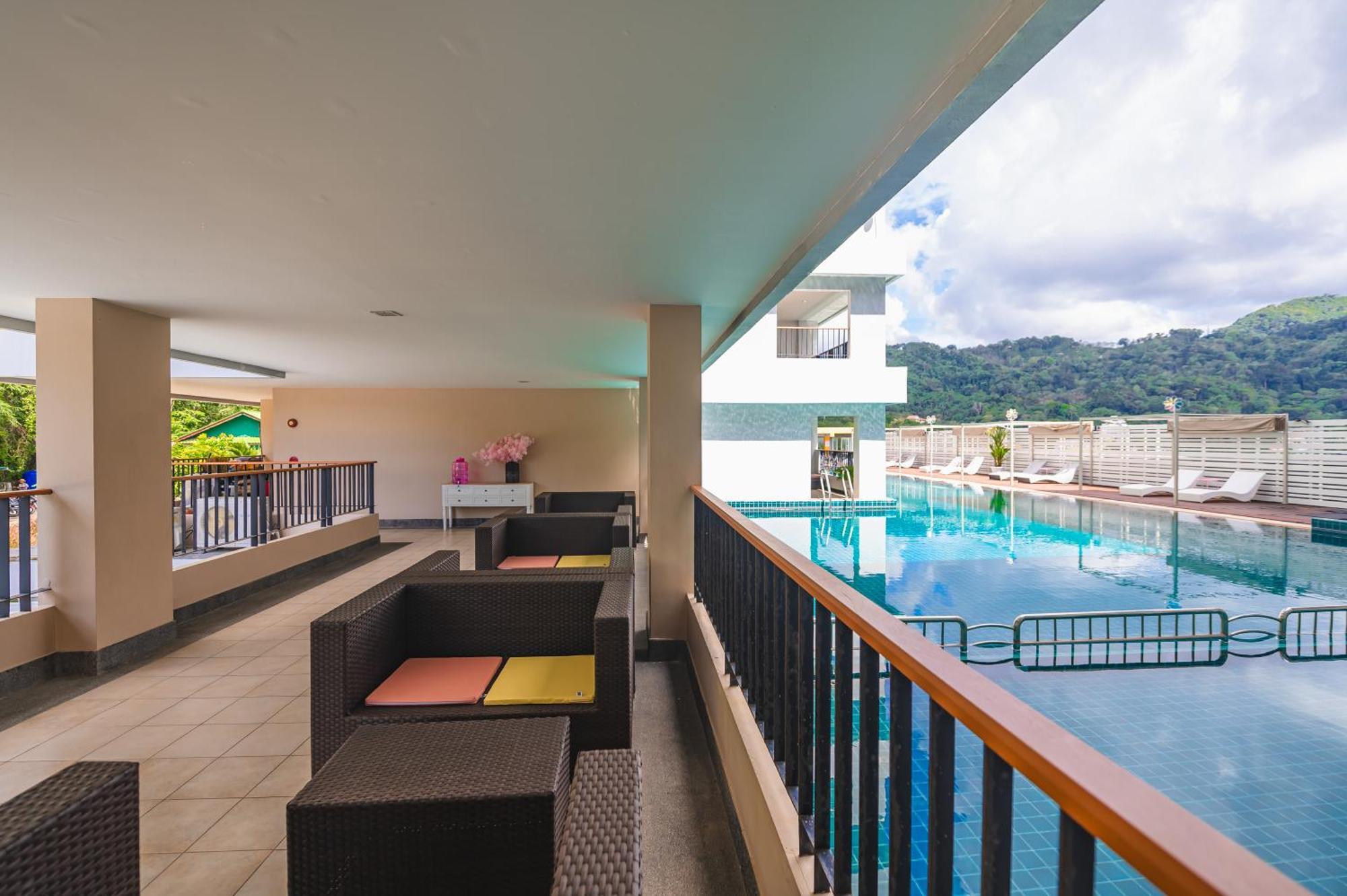 Casa Del M Phuket - Newly Renovated Otel Patong Oda fotoğraf